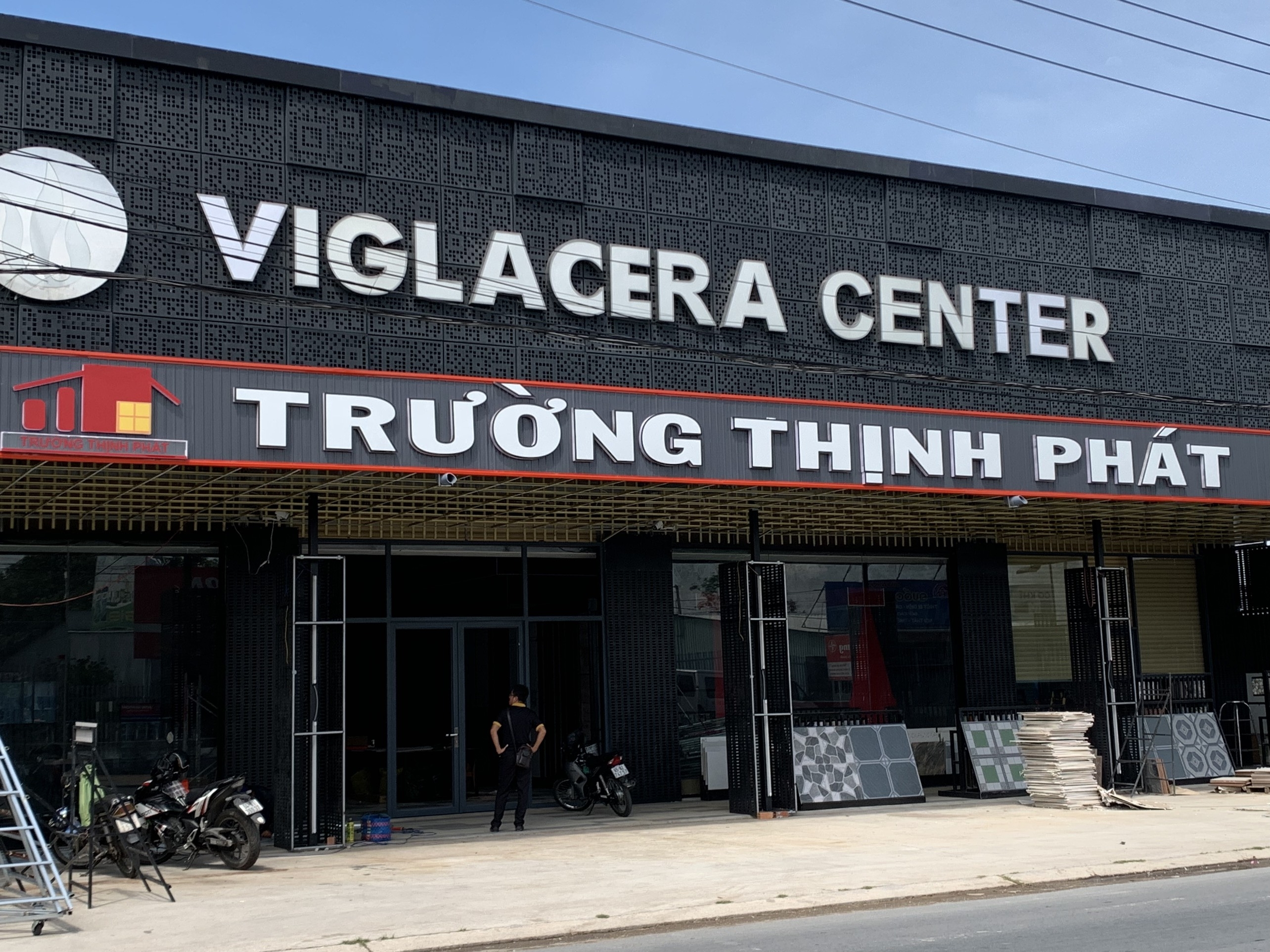 Showroom Trường Thịnh Phát 2